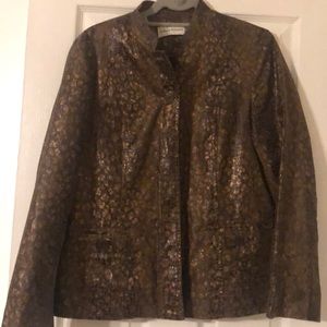 Alfred dinner button jacket. Size 8 brown.